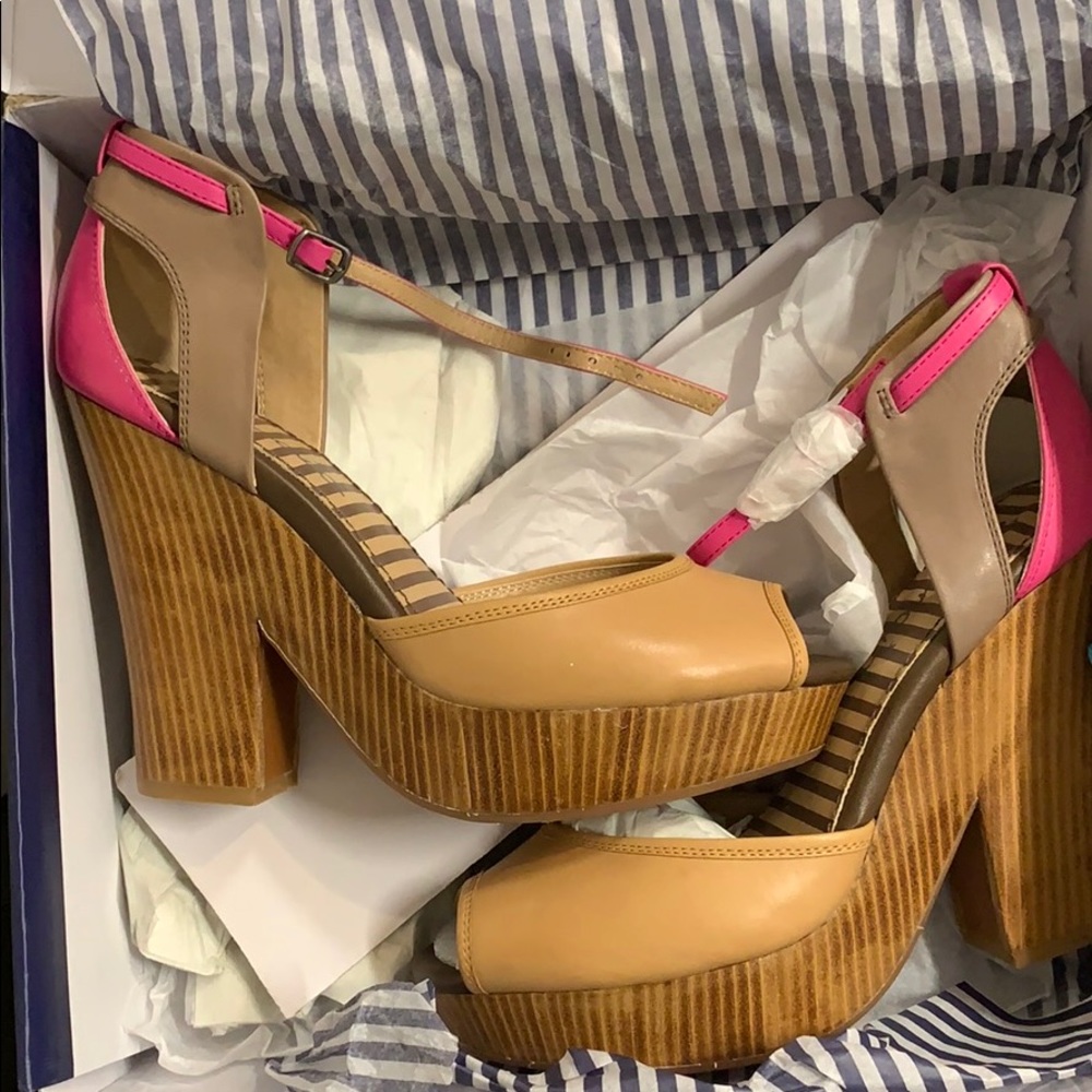 Splendid Davenport Caramel Heels